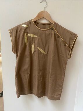 Unique Brown Top with Gold Leaf Motif